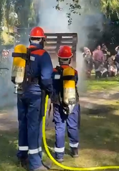 Jugendfeuerwehr Kritzmow-Stäbelow beim Dorffest Stäbelow